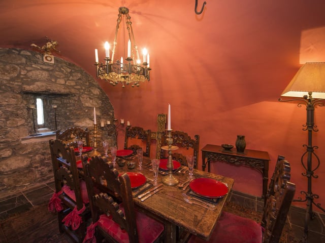 A more formal dining area.