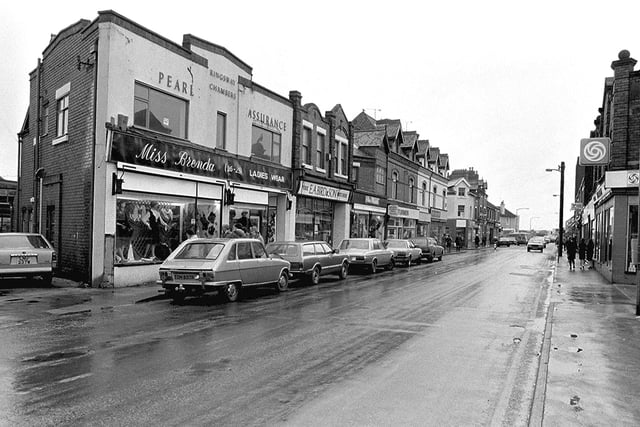Kirkby Kingsway in 1982 - is this how you remember it?