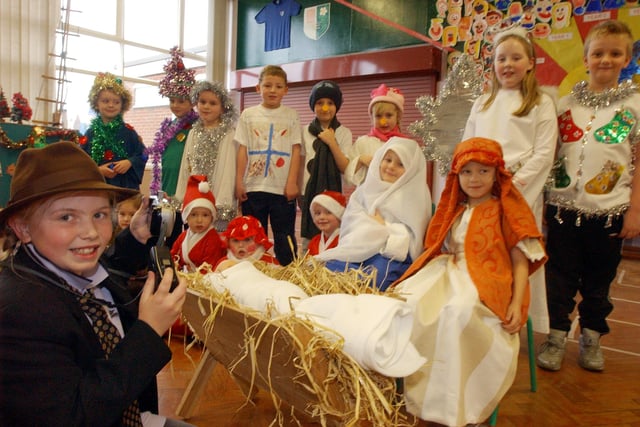 The 2008 Nativity at Albert Elliott Primary School was called The Press Photographer. Did you get to see it?