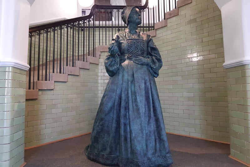 The Pilgrim woman statue at Danum Gallery, Library and Museum, marking the 400th anniversary of the Pilgrim Fathers