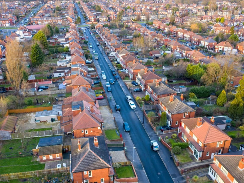Average house price: £205,103.01. Average house price with a garden: £223,762.44. Garden price increase: £18,659.43.
