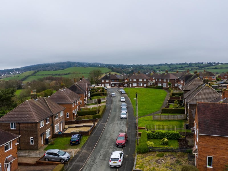 Average house price: £145,566.36. Average house price with a garden: £158,080.31. Garden price increase: £12,513.95.