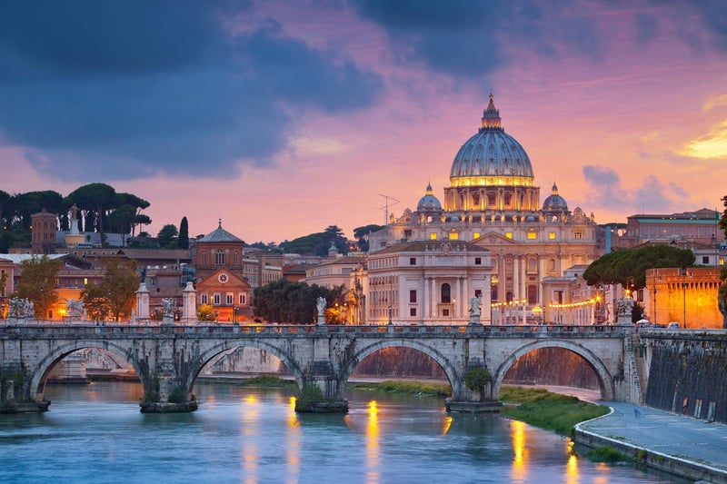With average daily temperatures of 22.4 °C, Rome is still one of the hottest autumn destinations easily reached on a flight lasting just shy of four hours from Edinburgh Airport. 

(Image credit: Getty Images/Canva Pro)