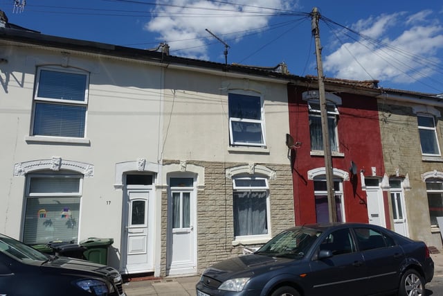 Two bed terraced house. Washington Road. £175,000. Agent: Days Lettings - 02392 119686