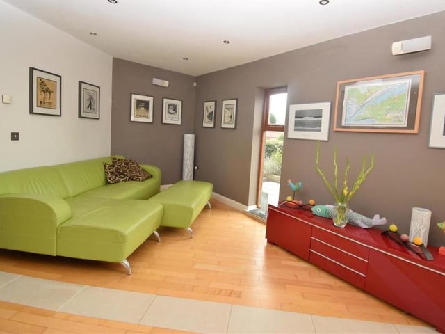 Another good-sized reception room, offering lots of comfort and space to relax. It also underlines the contemporary nature of the property.