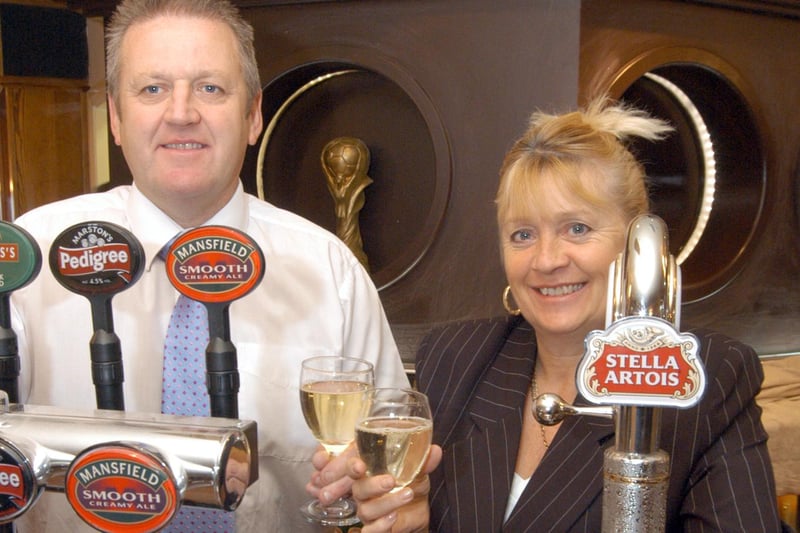 Phil Needham and Anita Golding, the landlords of the Ladybrook Hotel, pictured in 2007