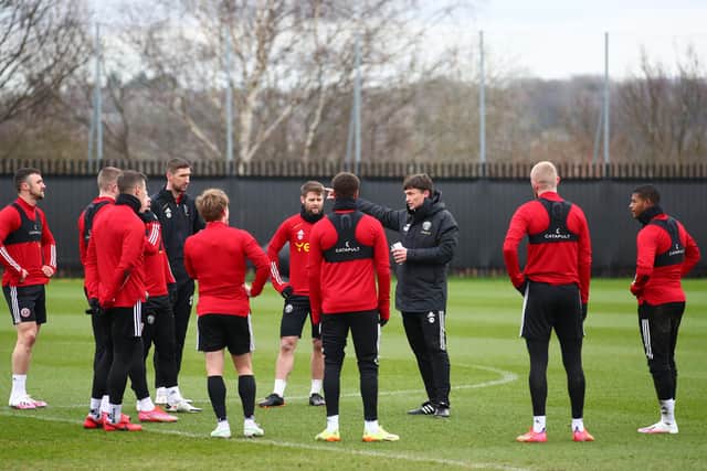 Paul Heckingbottom and Sheffield United's squad during training: Simon Bellis/Sportimage