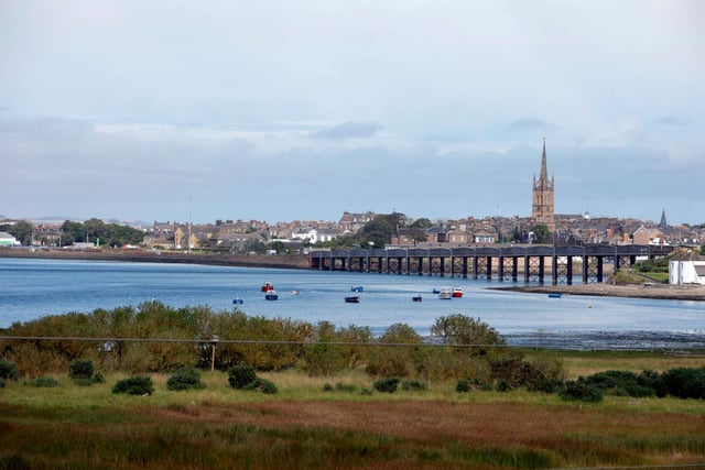 Montrose is sandwiched between the North Sea and The Basin, an estuary where around 80,000 pink footed geese make their home over the winter months and where the sunsets never fail to stun. The town’s steeple dominates the skyline with the High Street  made up of narrow-Dutch style homes flanked by closes that lead to secluded gardens. Meanwhile, the links golf courses give way to the beach.