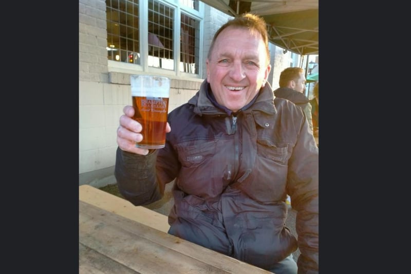 Howard Borrell said: "My first pub pint for many months. Excellently organised at the Rose and Crown."