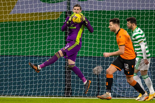 Vasilis Barkas has no intention of leaving Celtic. The Greek goalkeeper was signed in the summer but has struggled since joining. He was back between the sticks for the win over Dundee United as Neil Lennon wants him to be No.1 and he wants to fight for the jersey. (Giannis Chorianopoulos)