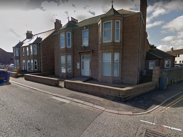 Number of registered patients: 22,071. Address: Peterhead Health Centre, Links Terrace, Peterhead, Aberdeenshire, AB42 2XA