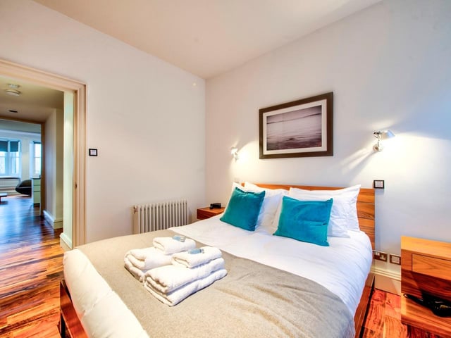 The second bedroom comes fully furnished, so would be a great guest room if you didn’t need to use both bedrooms.
