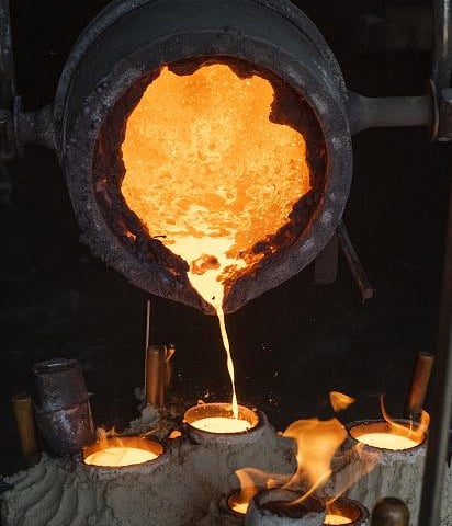 Benjamin Huntsman, From Doncaster, was an English inventor and manufacturer of cast or crucible steel. He was unhappy with the steel springs he was using in his clock mechanisms, this encouraged him to experiment until he had formed a much stronger alloy by using a cast method involving a ‘crucible’ - the first to do so.