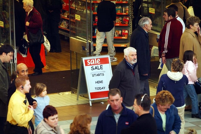 Were you pictured at the 2004 Boxing Day sales?