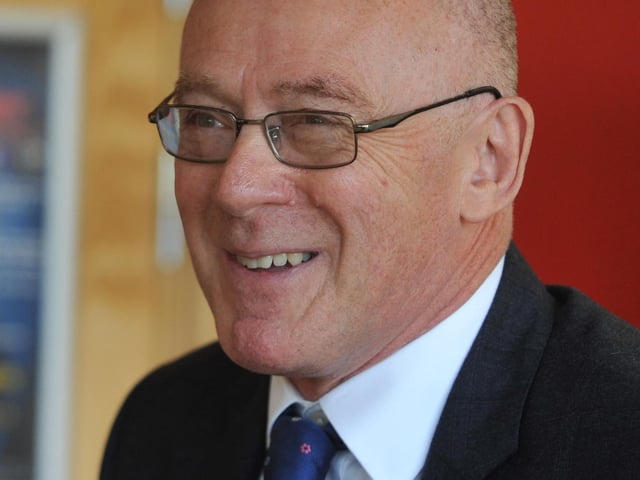 Richard was born and brought in Mansfield and attended Brunts School then left to go to Warwick University. He is now an English politician in Manchester, and has been the leader of Manchester City Council since 1996 and a member of the Labour Party since 1984.