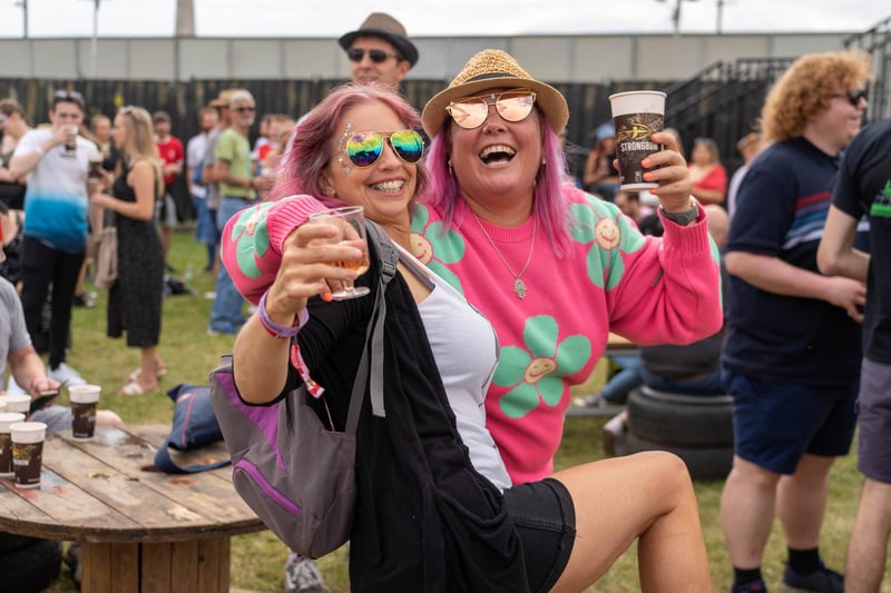 Festival goers at Strongbow Yard at Victorious Festival on day 1. Photo by Matthew Clark