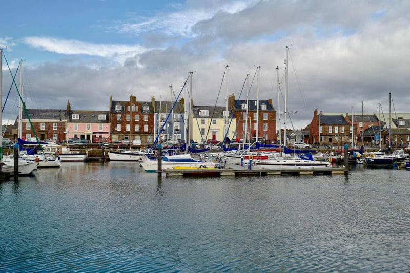 Attracting visitors to its historic abbey, where the Declaration of Arbroath was written, the town of Arbroath also has a pretty harbour, the quirky Georgian Signal Tower Museum, and is the birthplace of the very tasty Arbroath smokie.