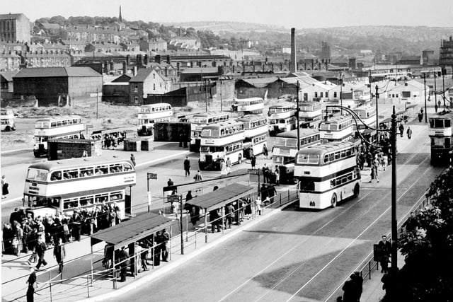 Pond Street Bus Station, 1955