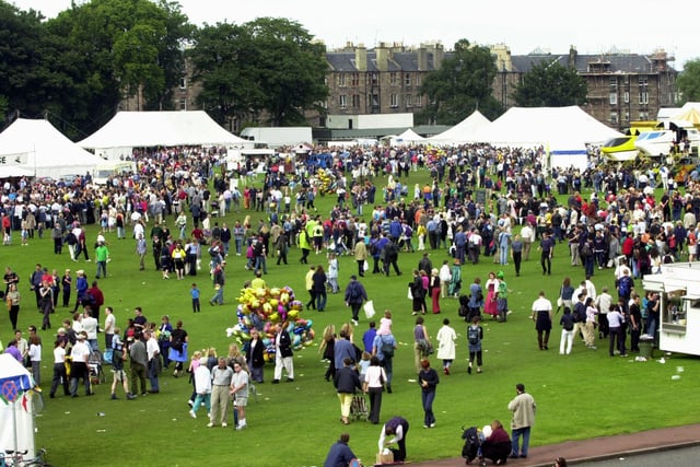 Despite a very wet start to the day, the crowds descended on Holyrood Park on 13 August 2000 for Fringe Sunday.