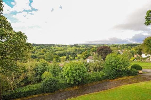 The property's location is ideal for walks along the Porter Valley.