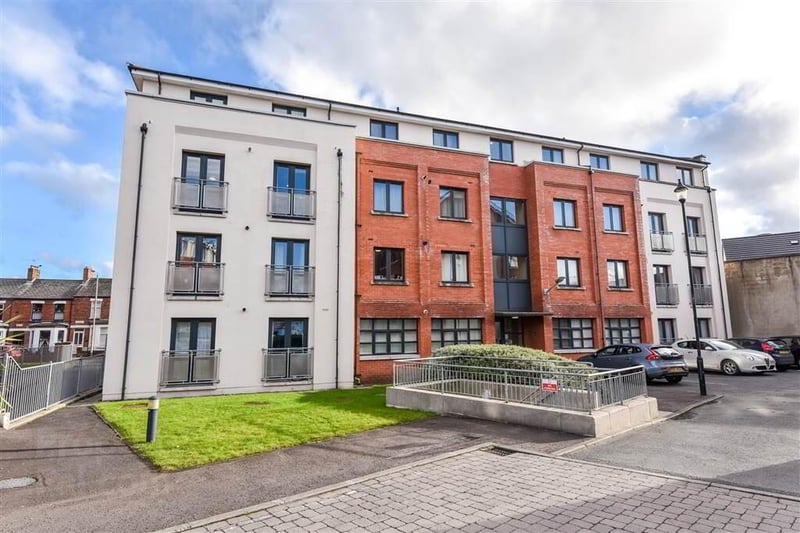Two bedroom apartment in Old Bakers Court, Belfast.  Average house price in Belfast - £140,750.