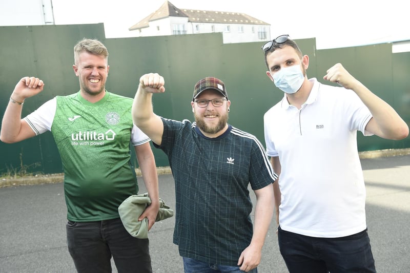 Hibs fans arrive for the first game with an unrestricted crowd since the pandemic - Shaun Millar, Andrew Park, Calum Cannon