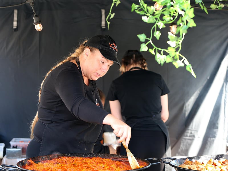 Kara Wilkinson-Holmes from Kara's Kitchen. British Street Food Awards, Gunwharf Quays. Picture: Chris Moorhouse  (jpns 280821-05)