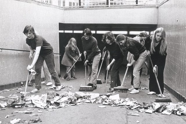 Teenagers cleaning up Castle Square during the council workers’ strike in October 1970.