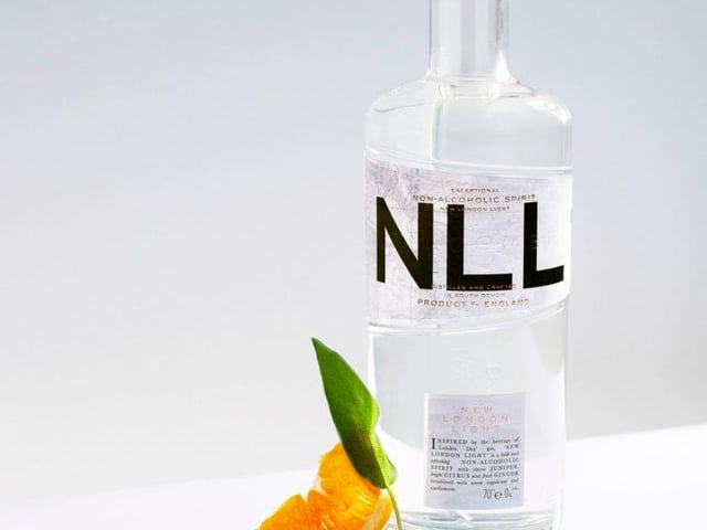 The award-winning South Devon based distillery, Salcombe Distilling Co., has recently released a non-alcoholic spirit, ‘New London Light’. Inspired by London Dry gin, NLL has been developed by master distiller, Jason Nickels, as an addition to the low and no alcohol category.