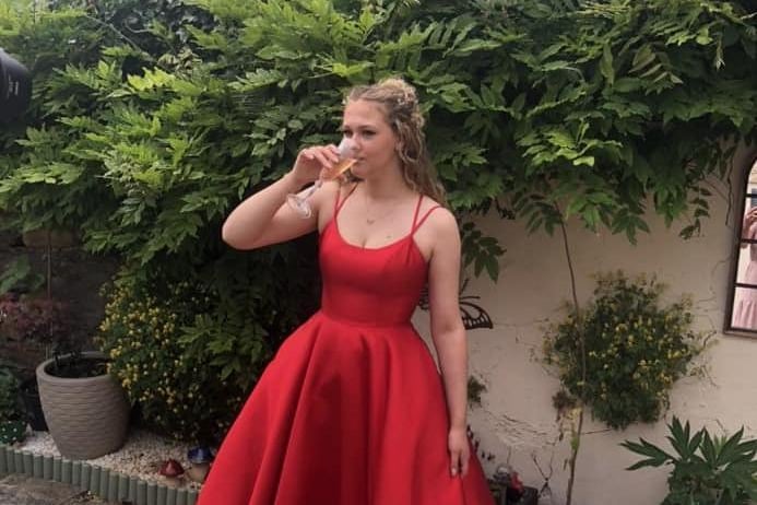 Caroline Ayres said: "My beautiful daughter Katie last Thursday, ready for Westfield School prom."