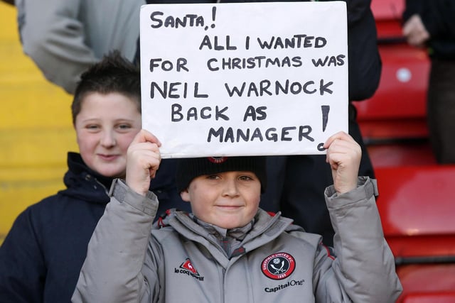 A young Unitedite makes it clear what he wanted for Christmas in December 2007.