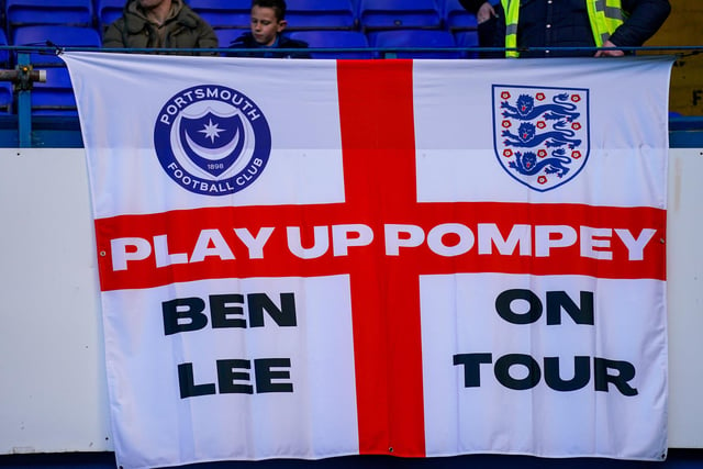 Pompey fan Ben Lee on tour obviously!