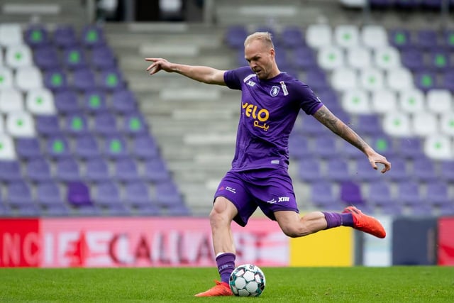 Newcastle United are monitoring the situation of Austrian midfielder Raphael Holzhauser. The 27-year-old has hit nine goals and eight assists in 12 league matches for Belgian side Beerschot so far this season. (Jeunes Footeux) 

Photo by Kristof Van Accam/BELGA MAG/AFP via Getty Images