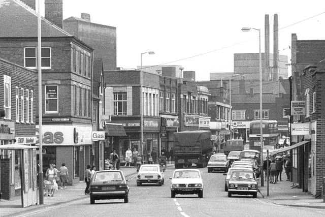 A busy Outram Street in 1983 - can you spot your favourite shop?