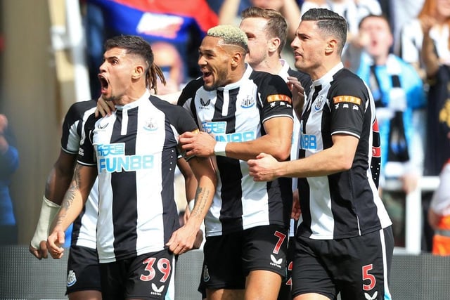 Newcastle United players celebrate Bruno Guimaraes’ equaliser in the 2-1 win against Leicester City.