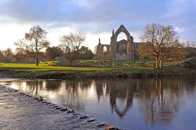 Bolton Abbey is famous for its striking Priory, but the village itself shouldn't be overlooked as somewhere to live. It has a delightful tearoom and is surrounded by stunning countryside. Commuters can get the bus to Ilkley and a train to Leeds in around an hour. It takes around 45 minutes to drive to Leeds.