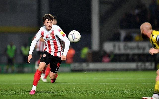 Picked up pretty much where he left off, full of clever runs and good turns in tight spaces. Just a touch unfortunate that it never quite broke for him inside the box, but looked a threat and his return is a big moment in Sunderland’s season. 6