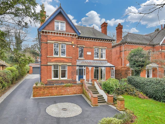This five-bedroom detached villa, built in 1896, has a guide price of £600,000. The sale is being handled by Richard Watkinson & Partners. (https://www.zoopla.co.uk/for-sale/details/54285397)