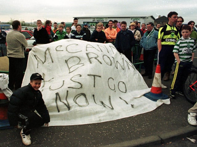 Celtic fans send a messgae to Chief Executive Fergus McCann and General Manager Jock Brown in October 1998