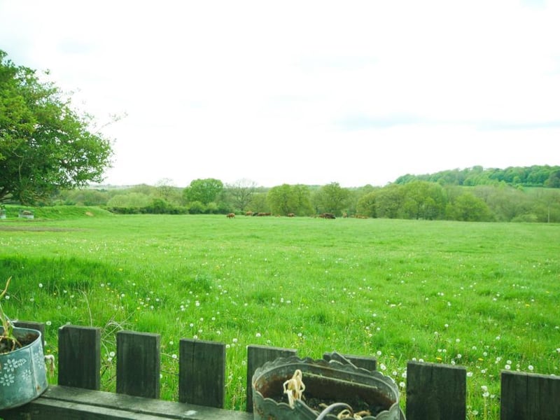 The property benefits from spectacular countryside views.