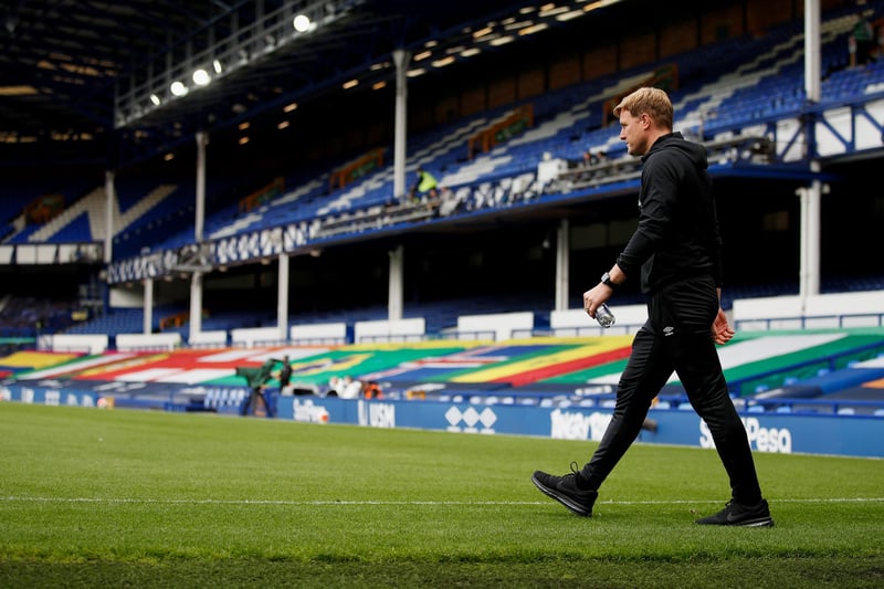 Ex-Bournemouth boss Eddie Howe has been named the fresh favourite for the Crystal Palace job, after talks over taking the Celtic job broke down. Burnley's Sean Dyche and Swansea City manager Steve Cooper. (SkyBet)