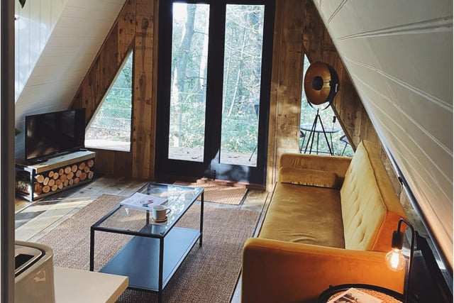 The Black Triangle Cabin is a peaceful getaway situated just outside of Jedburgh on the Scottish Borders. The venue also boasts views through the woods and across the fields.
