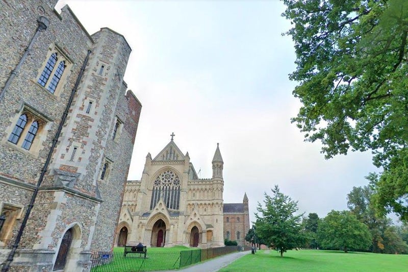 There are also two areas in joint ninth place on the list. The ratio of price to earnings in St Albans is 10:2 as the average house price is £604,423 and the average wage is £59,391.