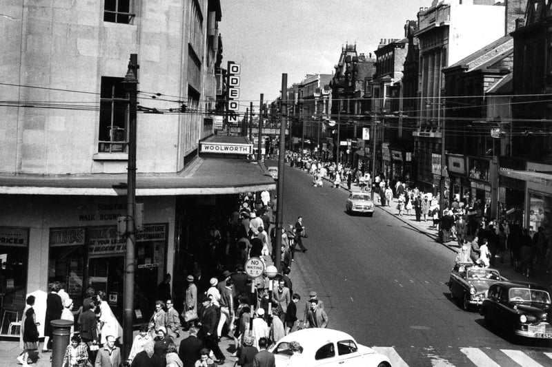 Gemma Hodgson said: "My childhood memory would be going down King Street every Saturday with my grandma and cousin, looking round the shops then going down North Marine Park for a game of putt! Good times."