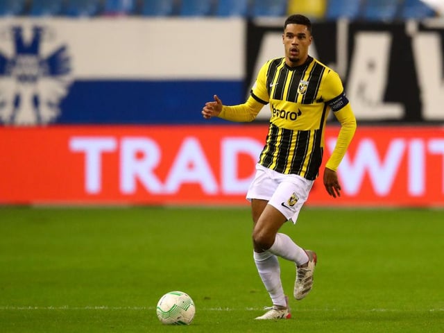 Doekhi has spoken once more about interest from Rangers. The Vitesse Arnhem captain has been strongly linked with a move to Ibrox with the centre-back out of contract at the end of the season. He said: "Of course I get the stories of Napoli and Rangers. I am flattered. Scotland is passion. In Italy you really learn how to defend yourself. Both are very beautiful.” (gelderlander.nl)