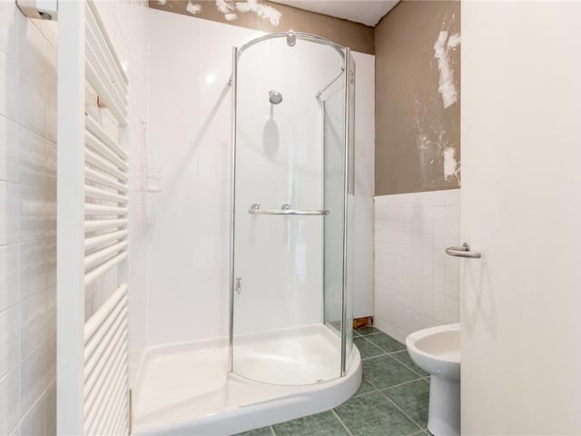 En-suite shower room.