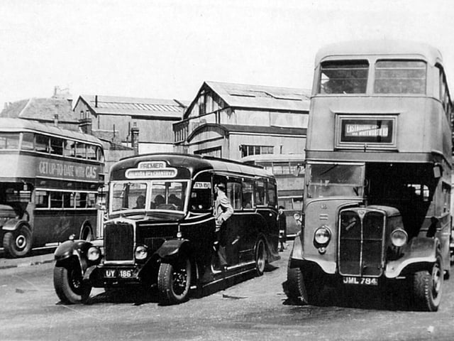 Buses at  Gosport Ferry Gardens during the 1940's