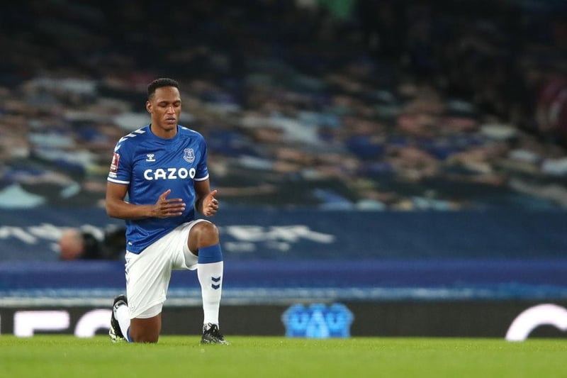 Everton are willing to sell defender Yerry Mina to fund a move for Napoli centre-back Kalidou Koulibaly. (Football Insider)

(Photo by Clive Brunskill/Getty Images)