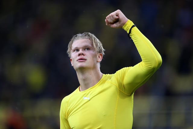 Manchester United could have signed Norway striker Erling Haaland from Red Bull Salzburg in January, but decided against the deal because of agents' fees. (ESPN)