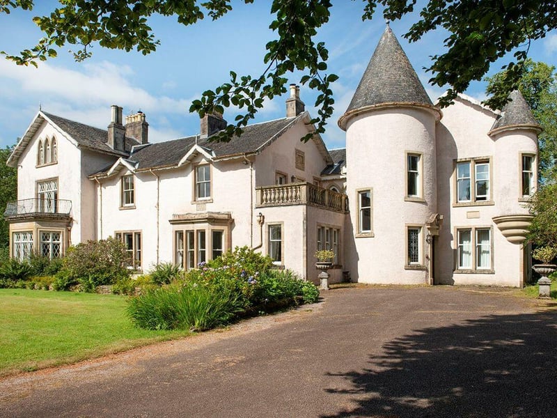 Castleton House.